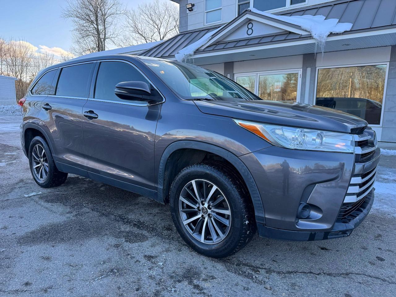 2019 TOYOTA HIGHLANDER