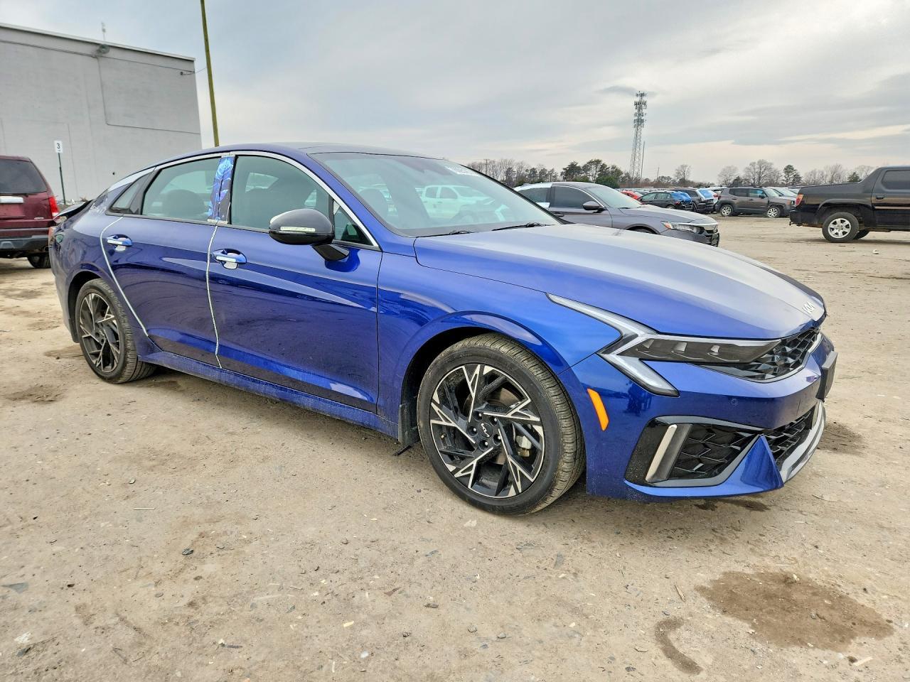 2025 KIA K5