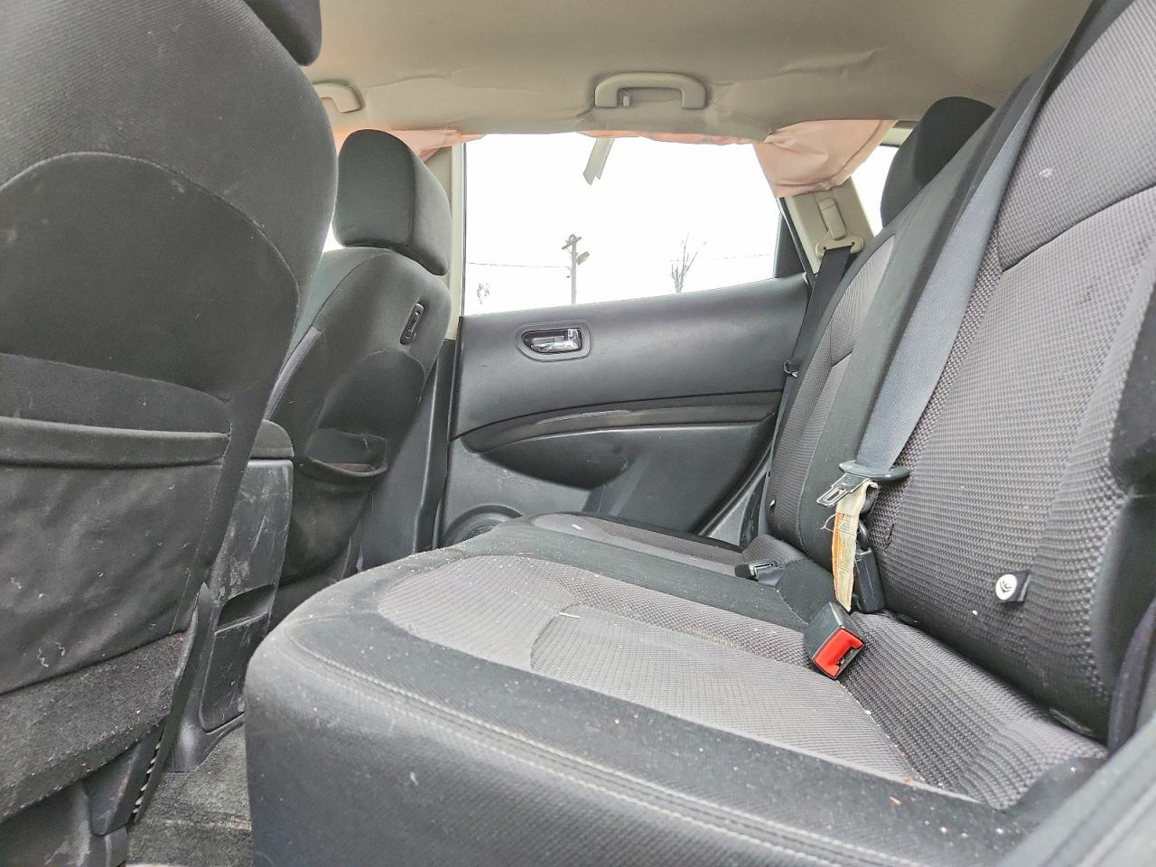 2011 NISSAN ROGUE