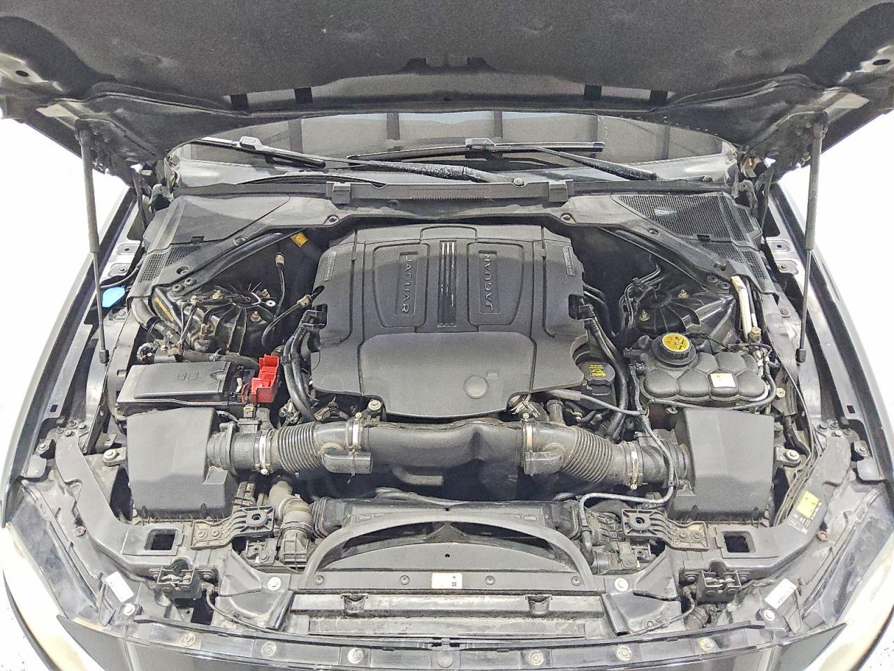 2017 JAGUAR XF