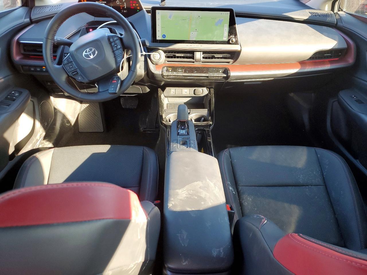 2025 TOYOTA PRIUS