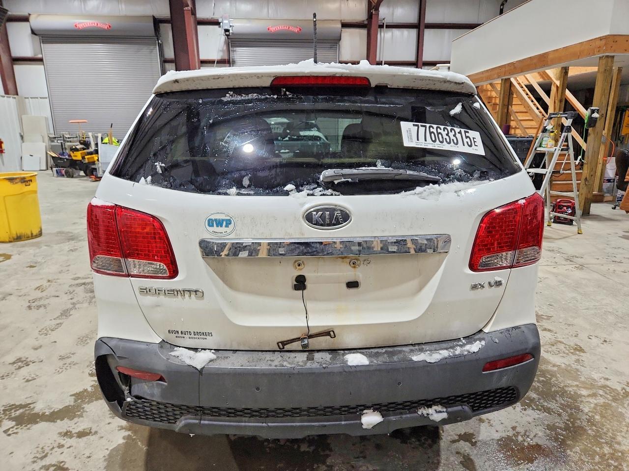 2011 KIA SORENTO