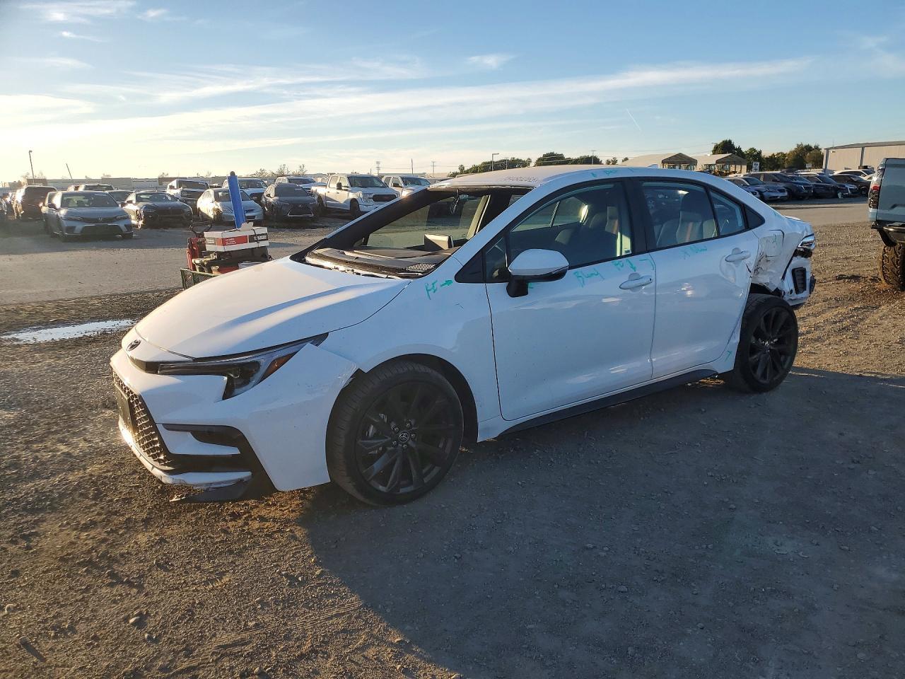 2026 TOYOTA COROLLA