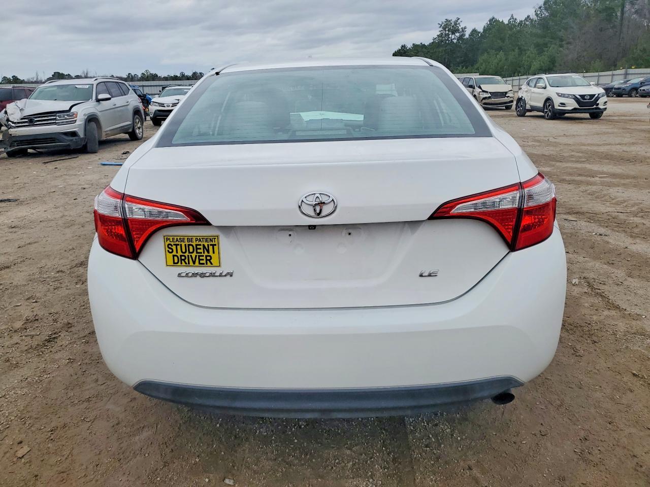 2015 TOYOTA COROLLA