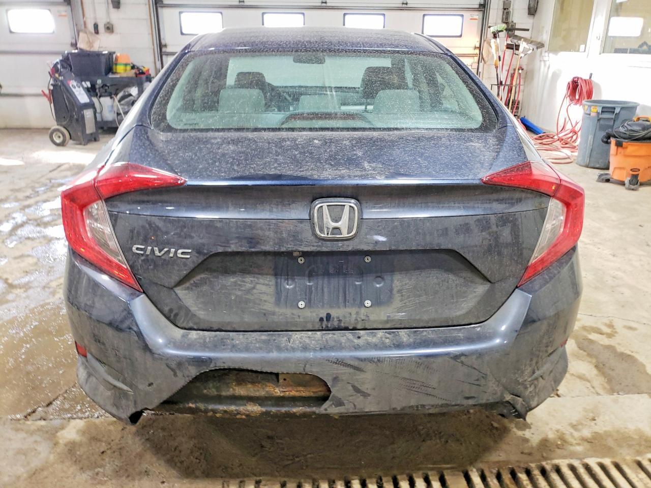 2018 HONDA CIVIC
