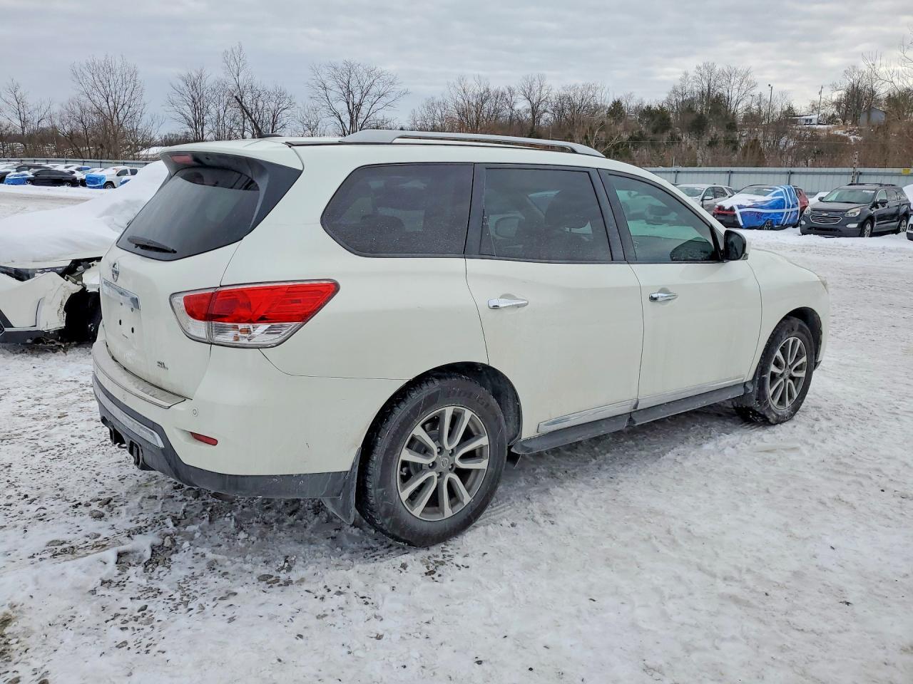 2016 NISSAN PATHFINDER
