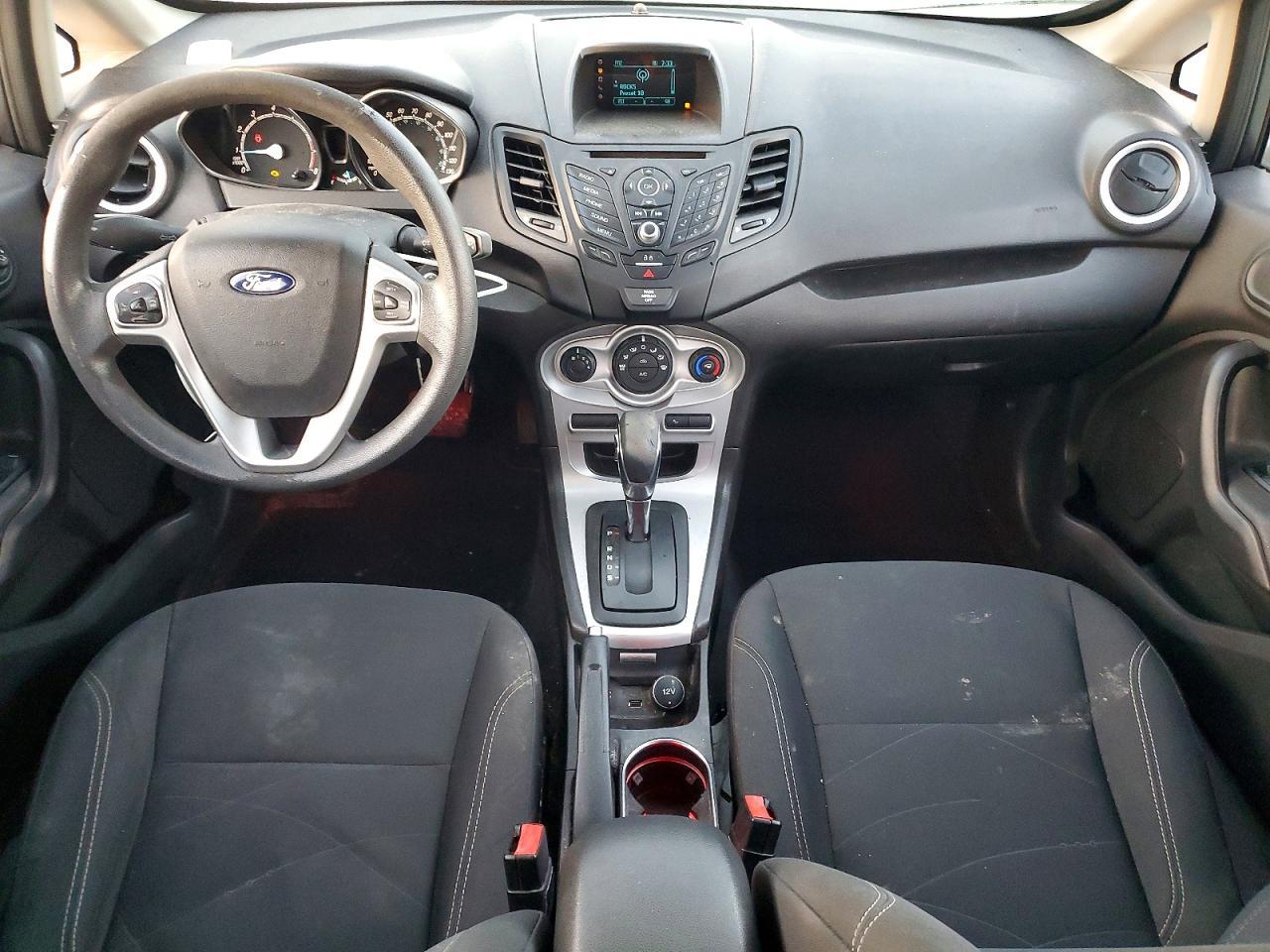 2017 FORD Fiesta
