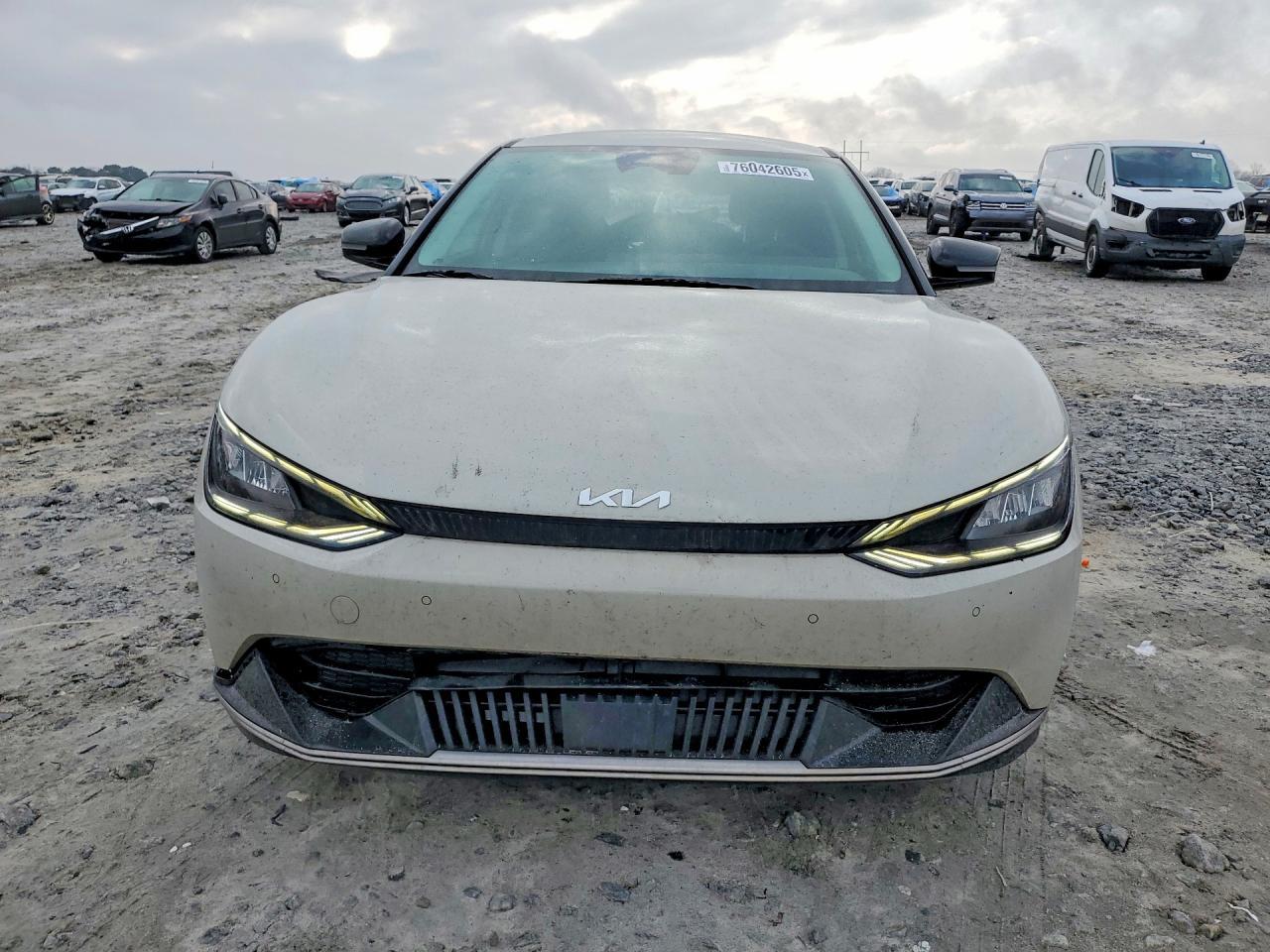 2022 KIA EV6