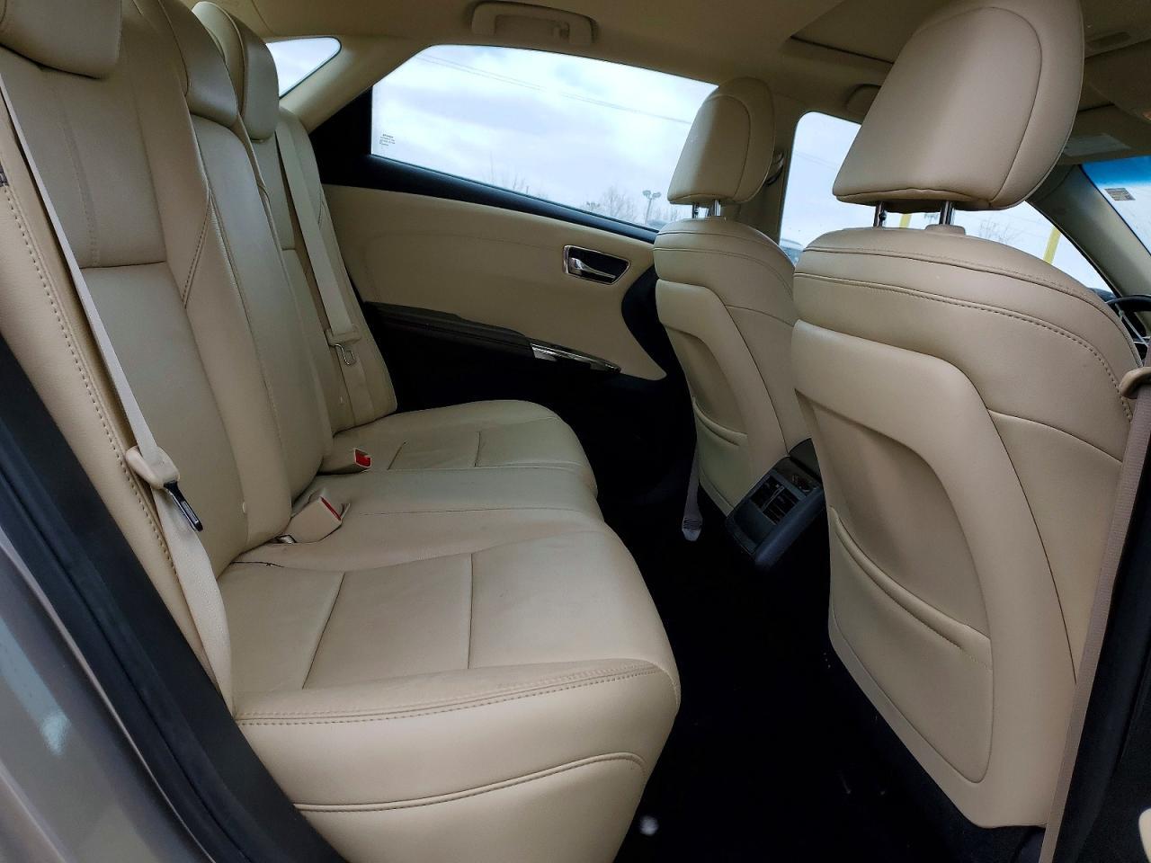 2015 TOYOTA Avalon