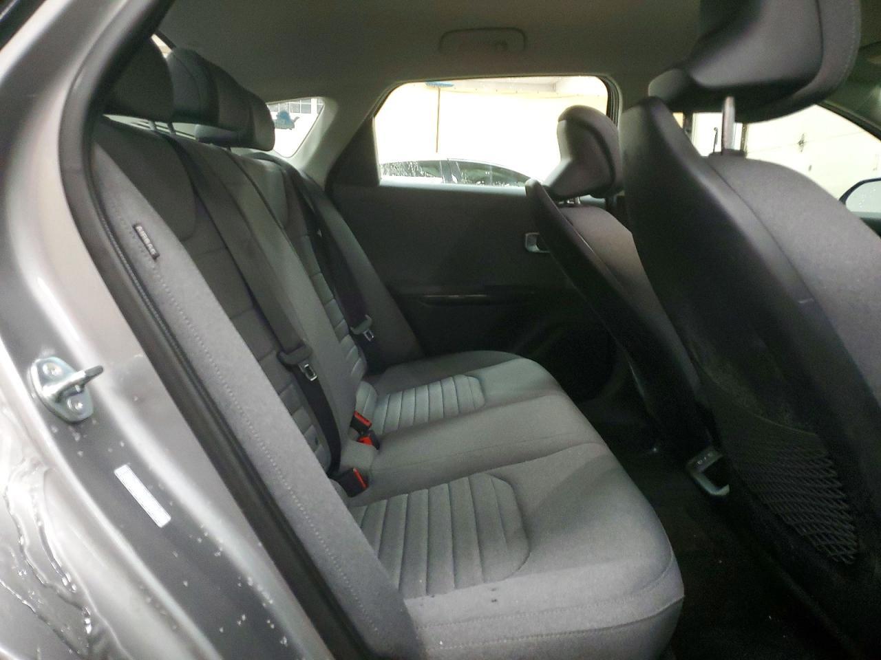 2025 KIA K4