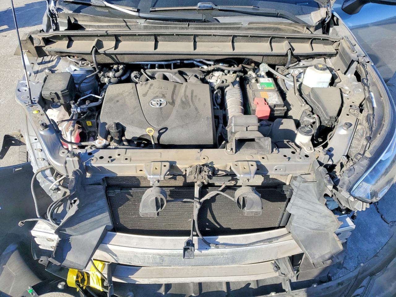 2020 TOYOTA HIGHLANDER