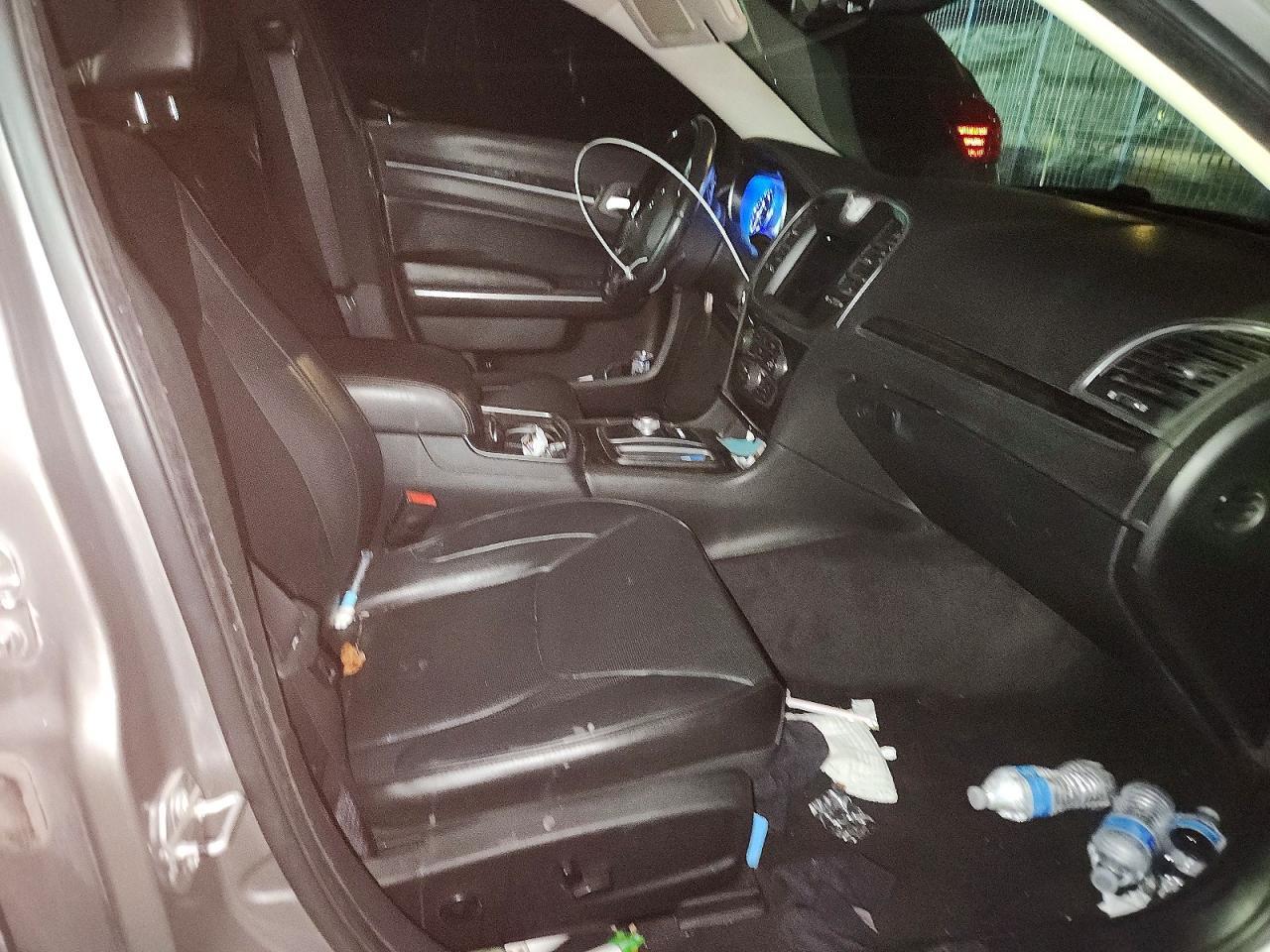 2017 CHRYSLER 300