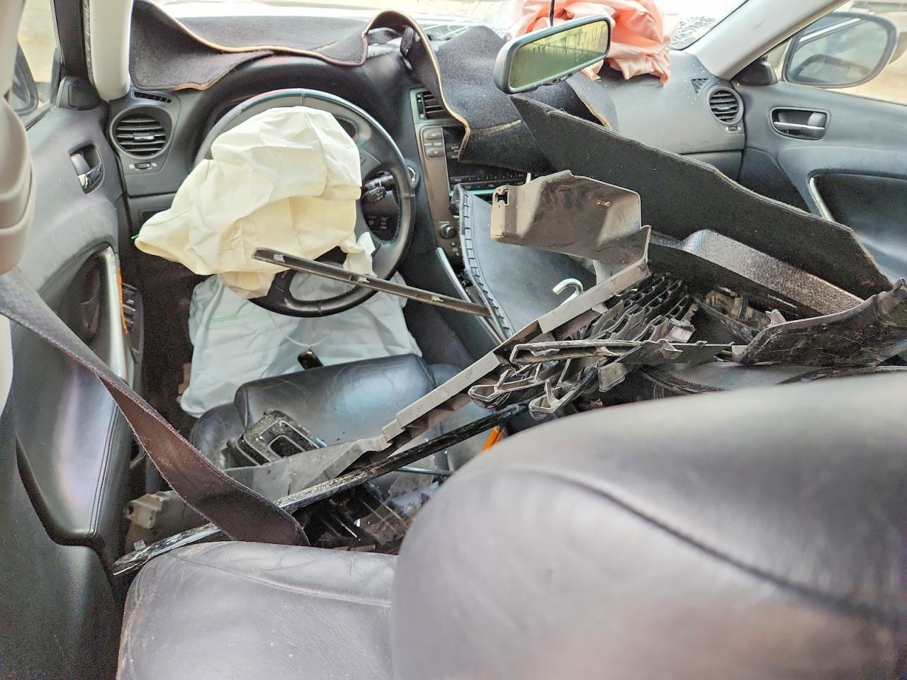 2006 LEXUS IS 250