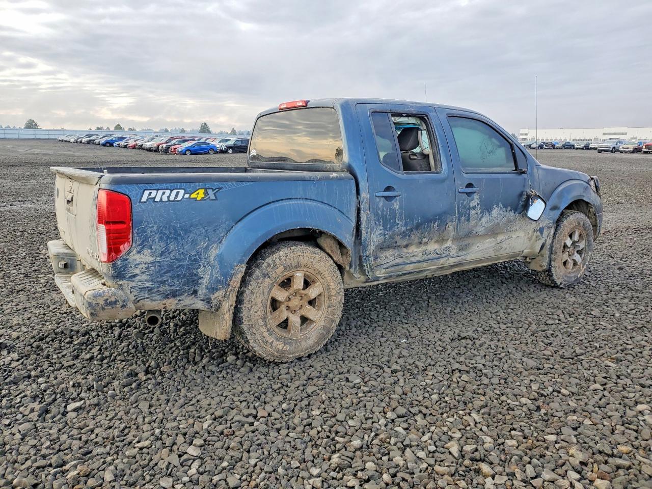 2013 NISSAN Frontier