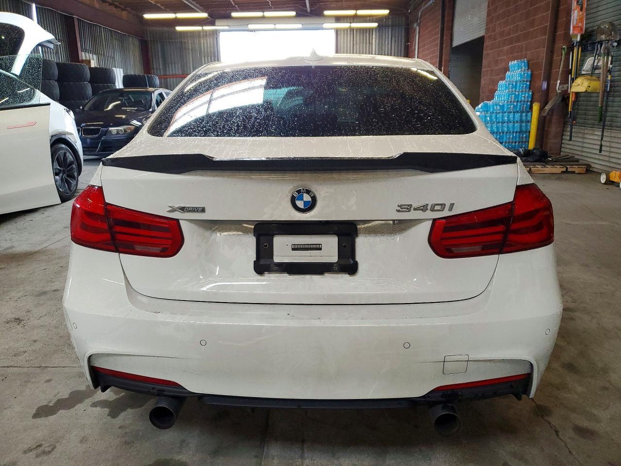 2016 BMW 3 SERIES