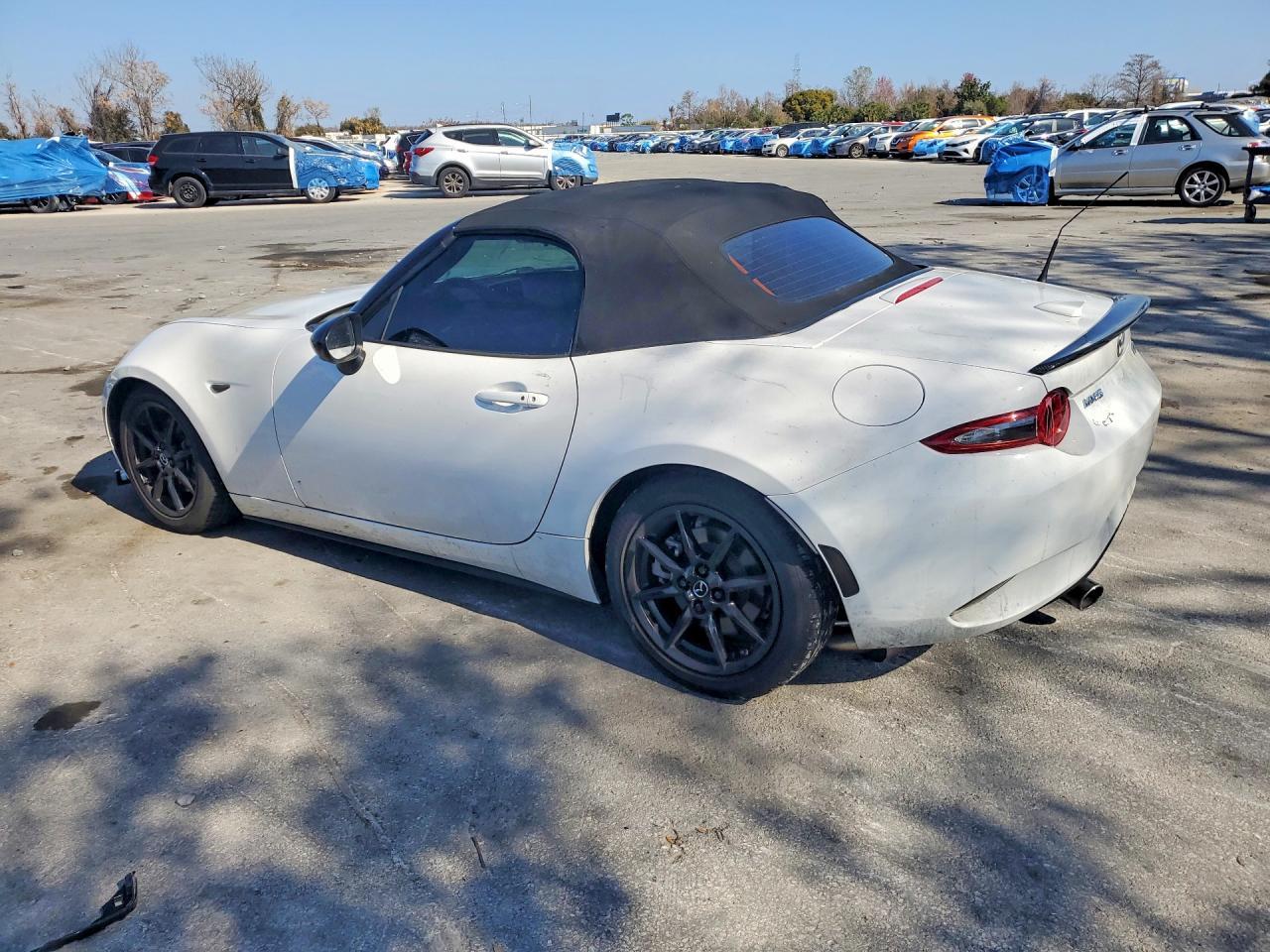 2016 MAZDA MX-5 Miata