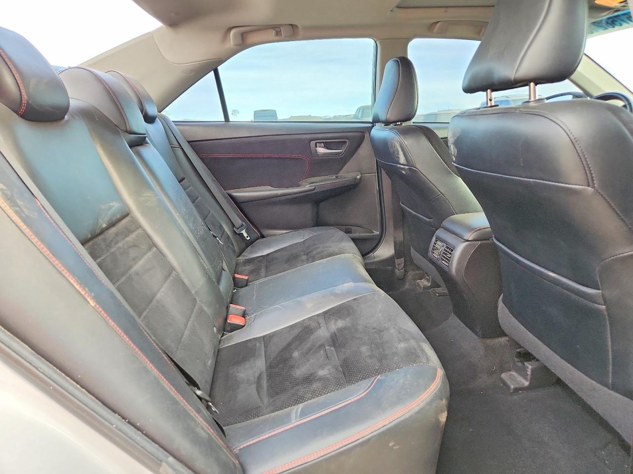 2017 TOYOTA CAMRY