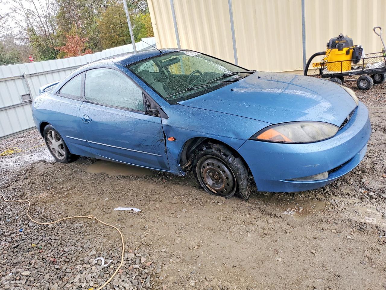 2000 MERCURY Cougar