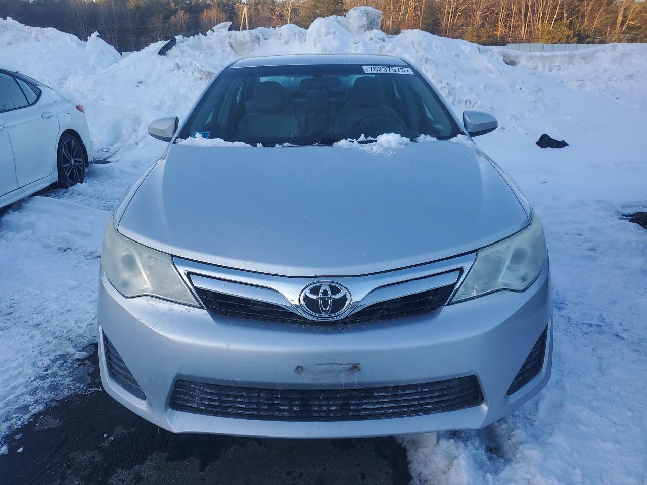 2014 TOYOTA CAMRY