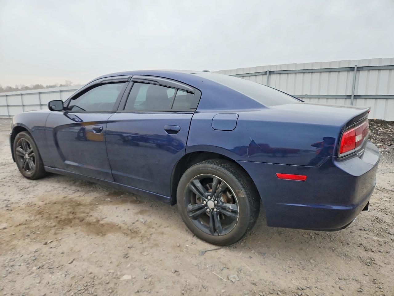 2013 DODGE CHARGER