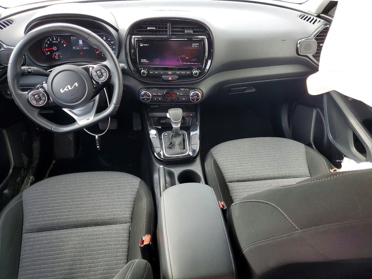 2022 KIA SOUL