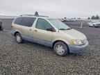 2000 TOYOTA SIENNA