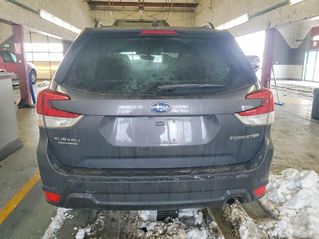 2020 SUBARU FORESTER