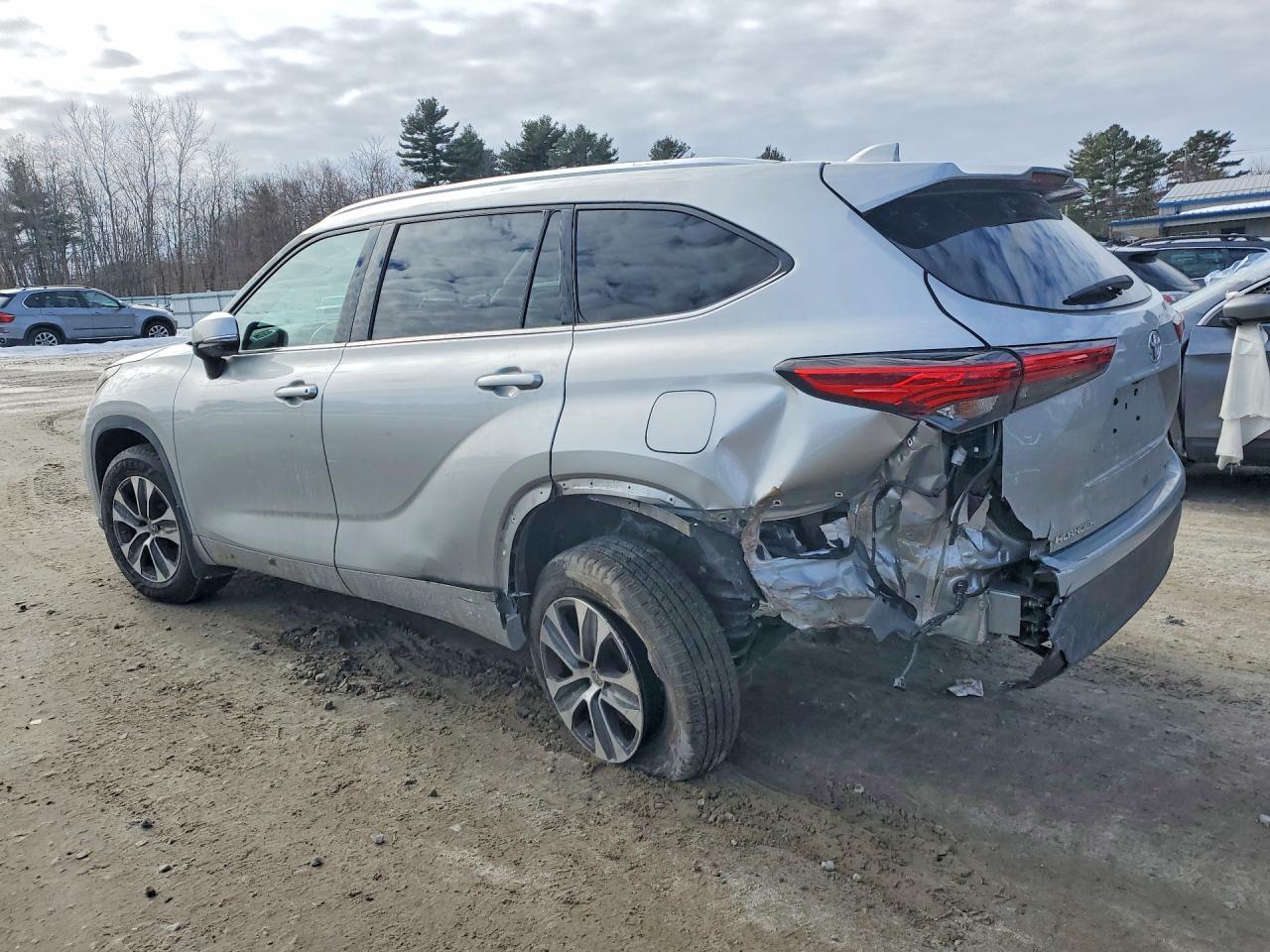2021 TOYOTA HIGHLANDER