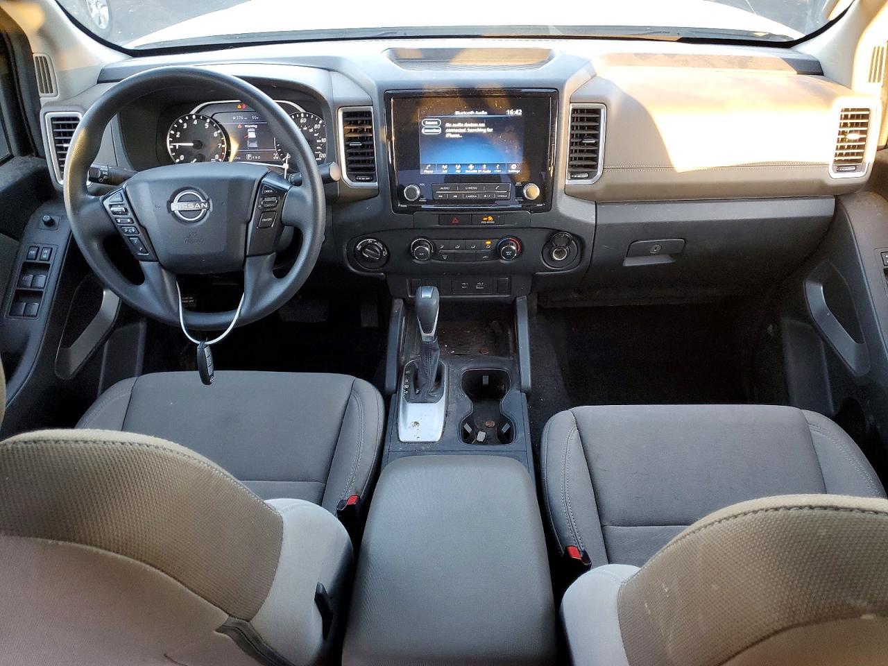 2022 NISSAN Frontier