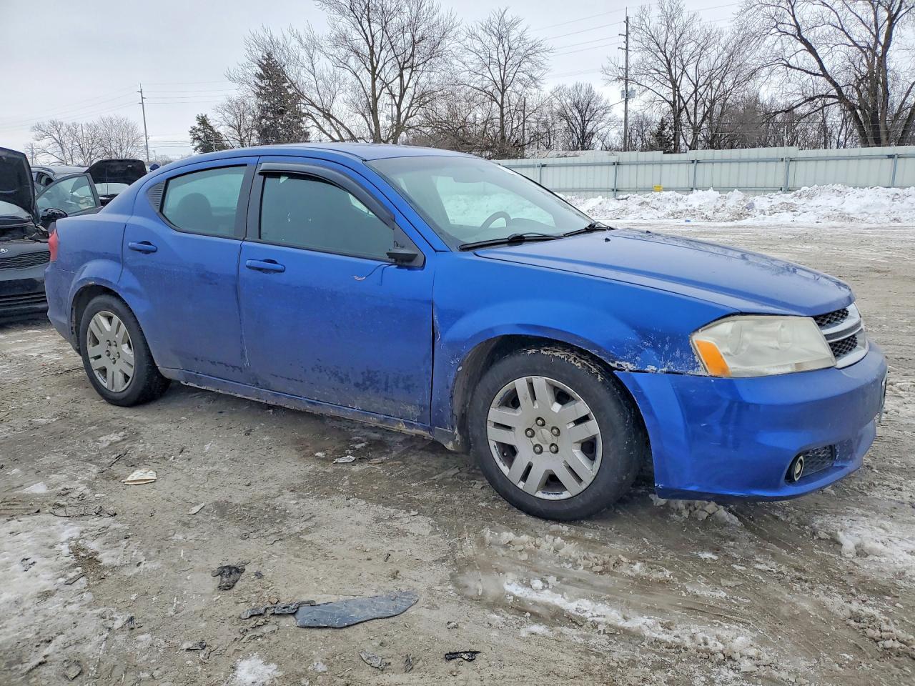 2012 DODGE Avenger