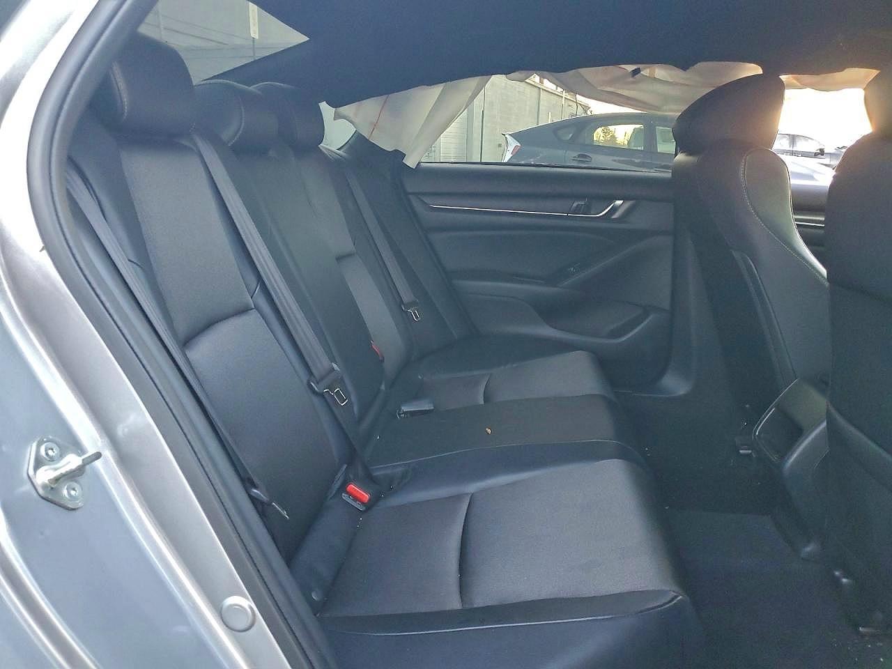2018 HONDA ACCORD