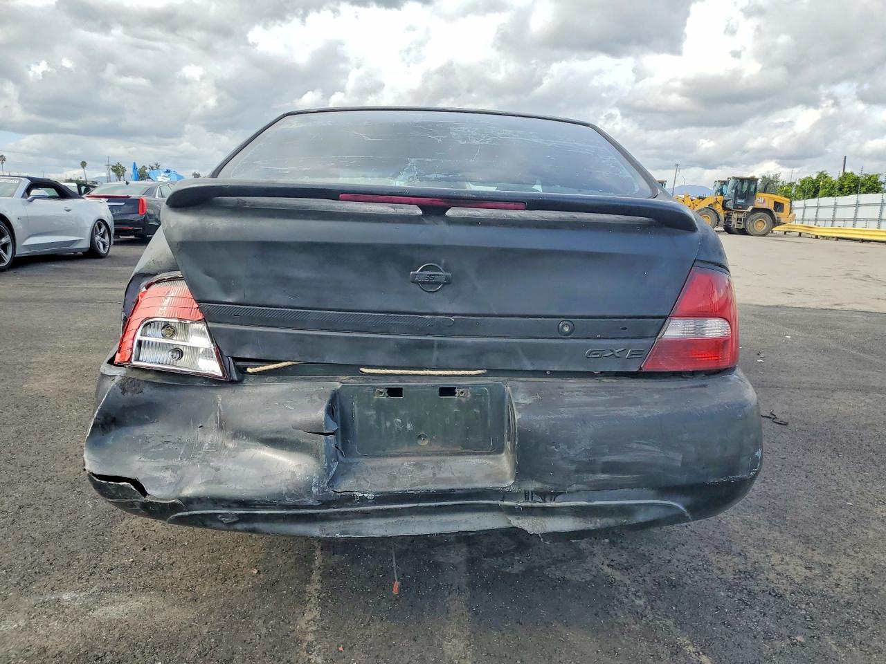 2001 NISSAN ALTIMA