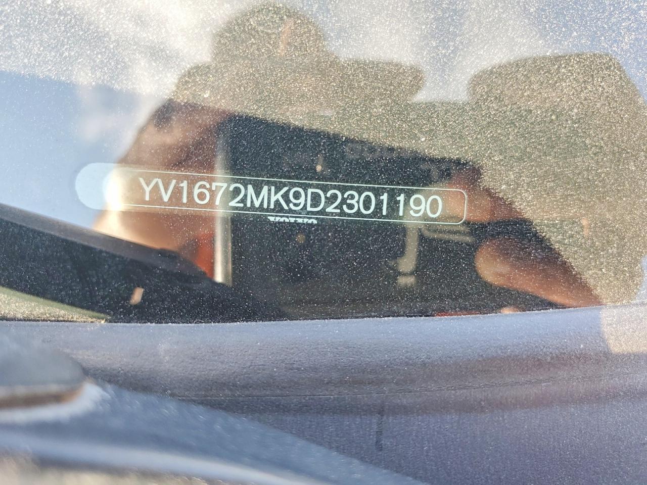2013 VOLVO C30
