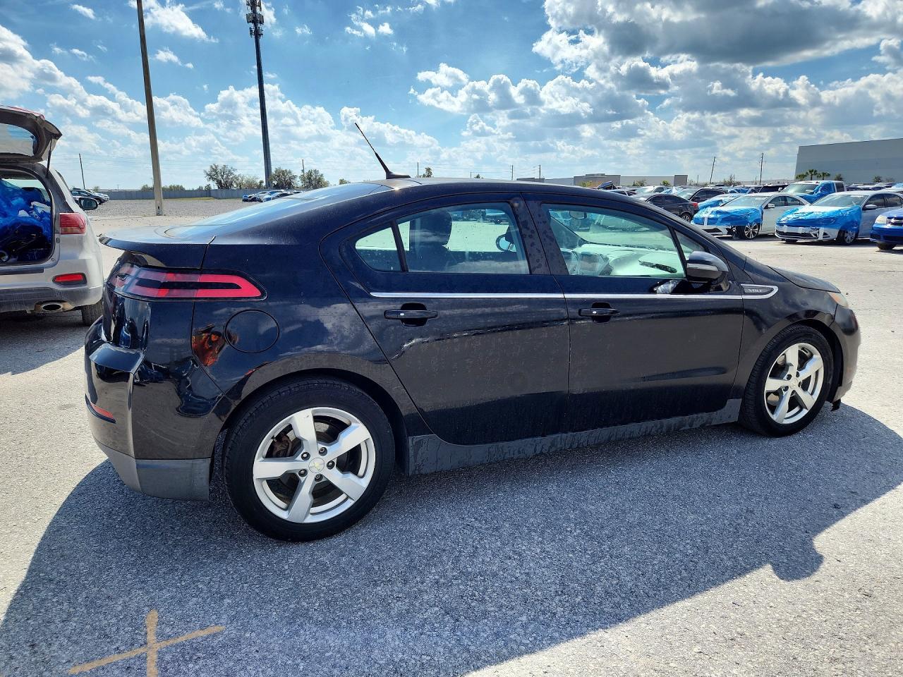 2013 CHEVROLET VOLT