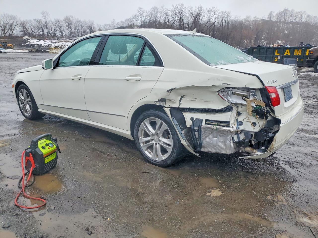 2010 MERCEDES-BENZ E-Class