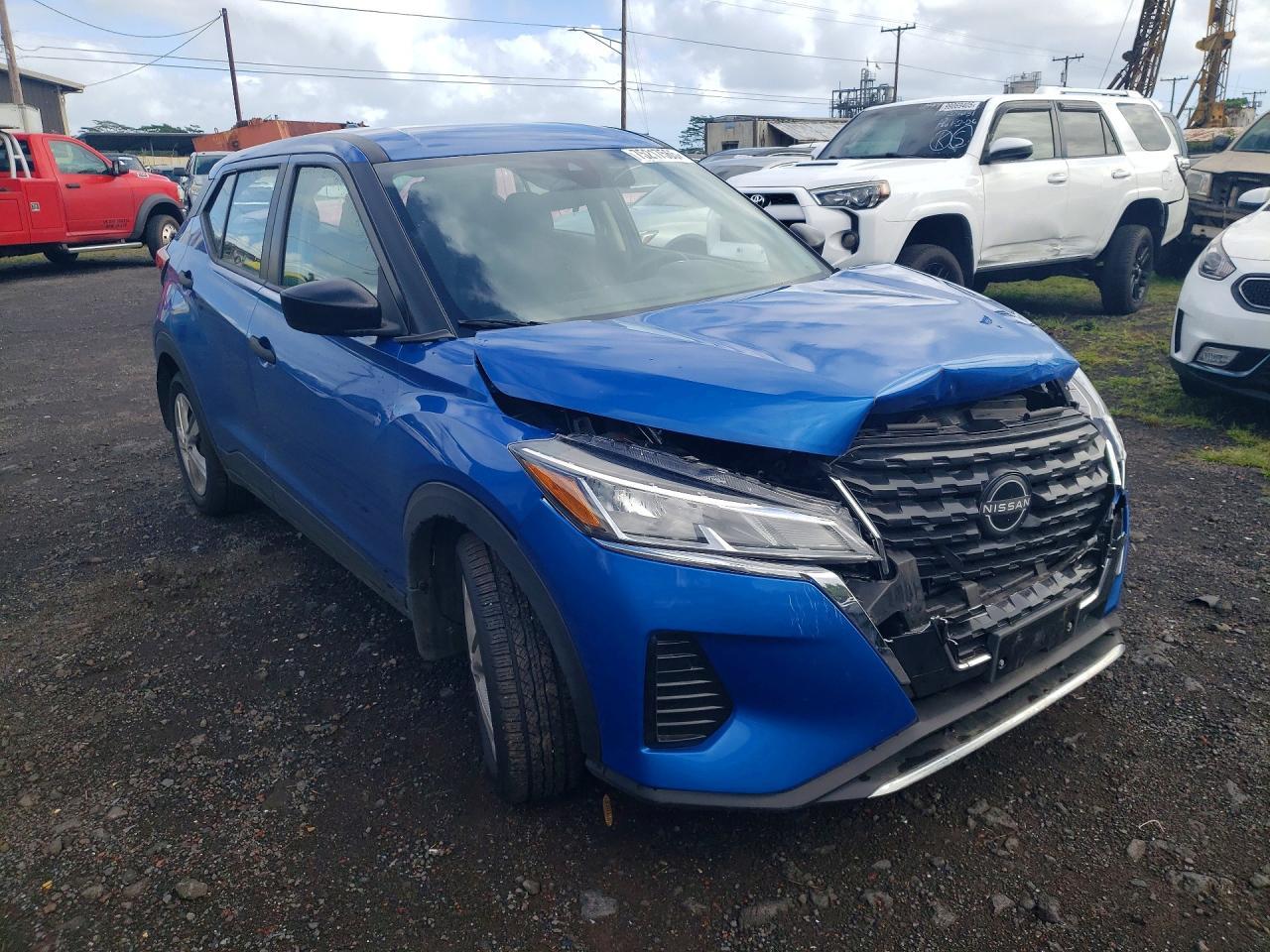 2024 NISSAN KICKS