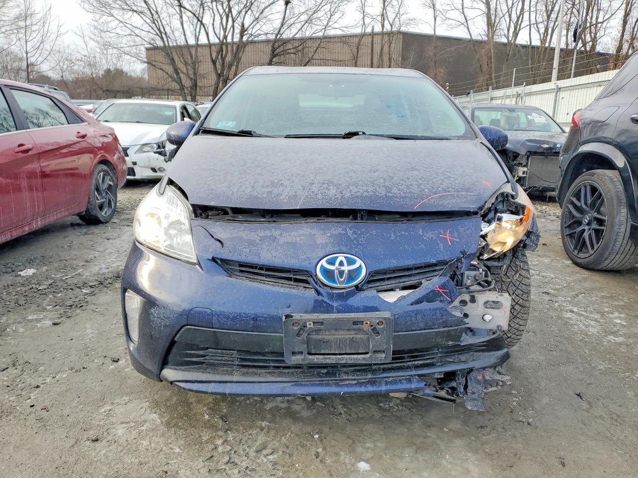 2013 TOYOTA PRIUS