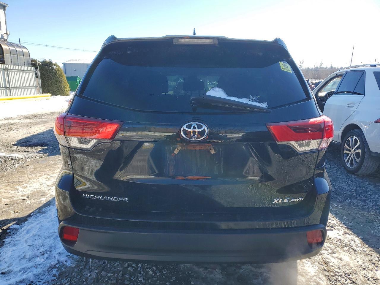 2019 TOYOTA HIGHLANDER