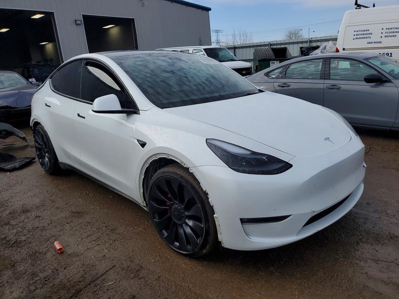 2023 TESLA MODEL Y