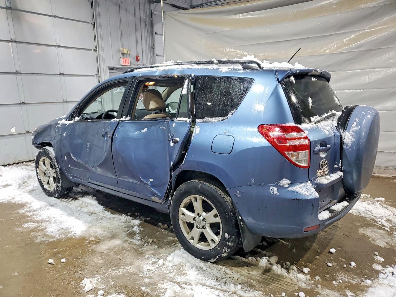 2011 TOYOTA RAV4