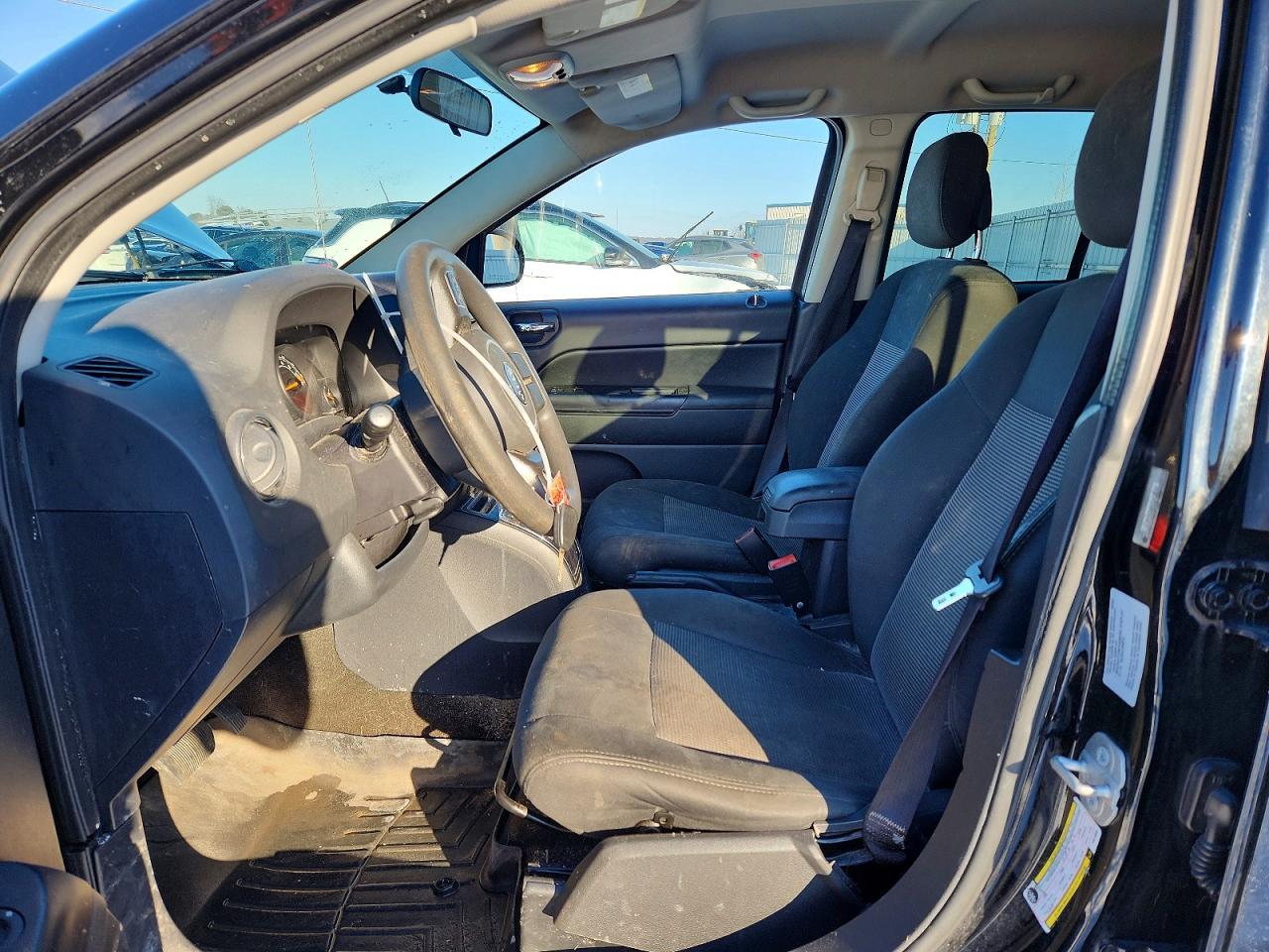 2015 JEEP Compass