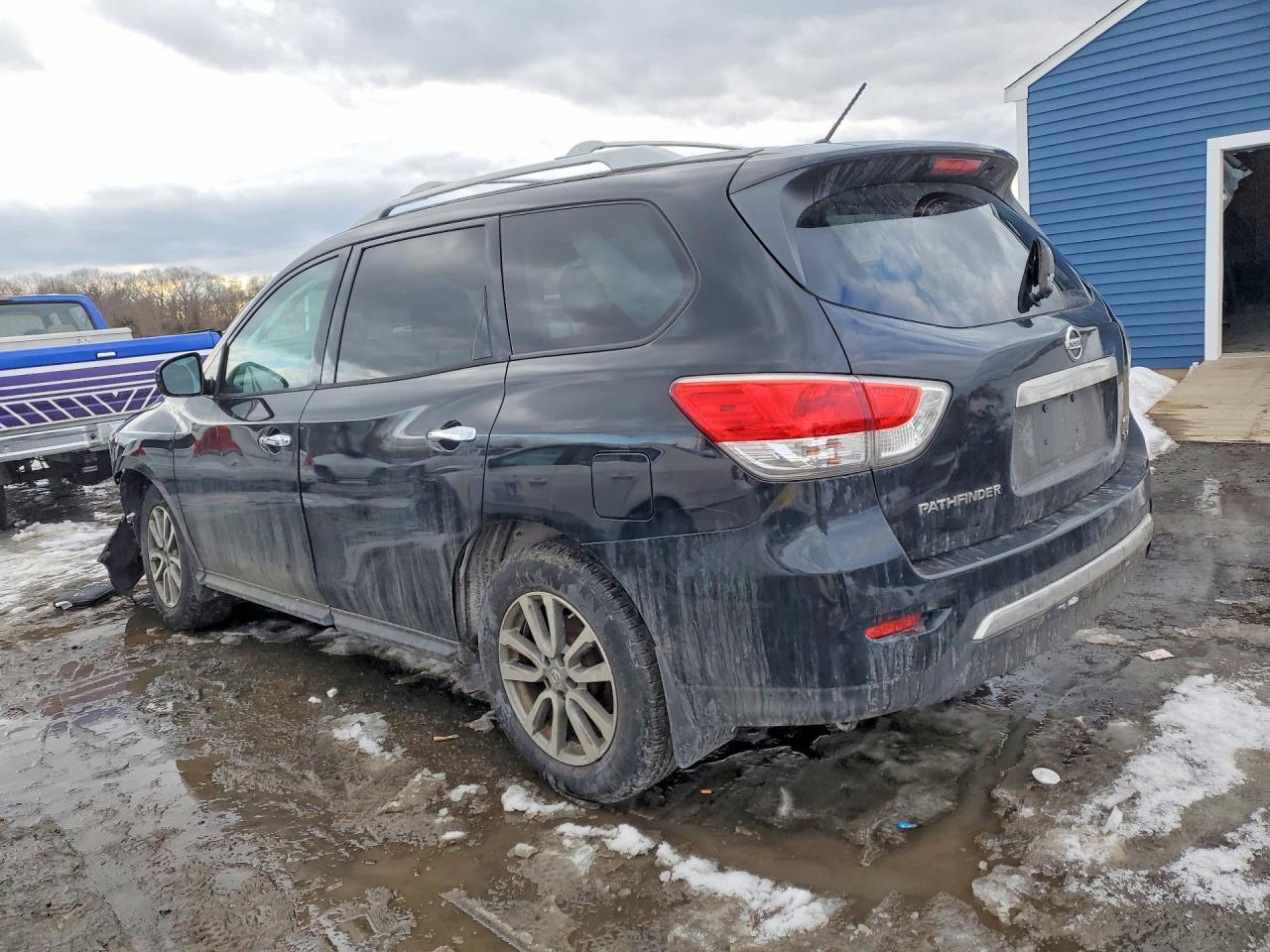 2015 NISSAN PATHFINDER