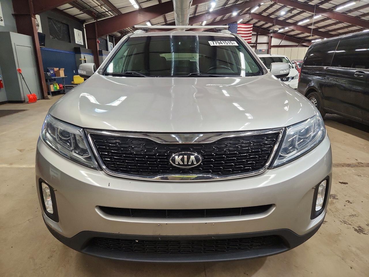 2015 KIA SORENTO