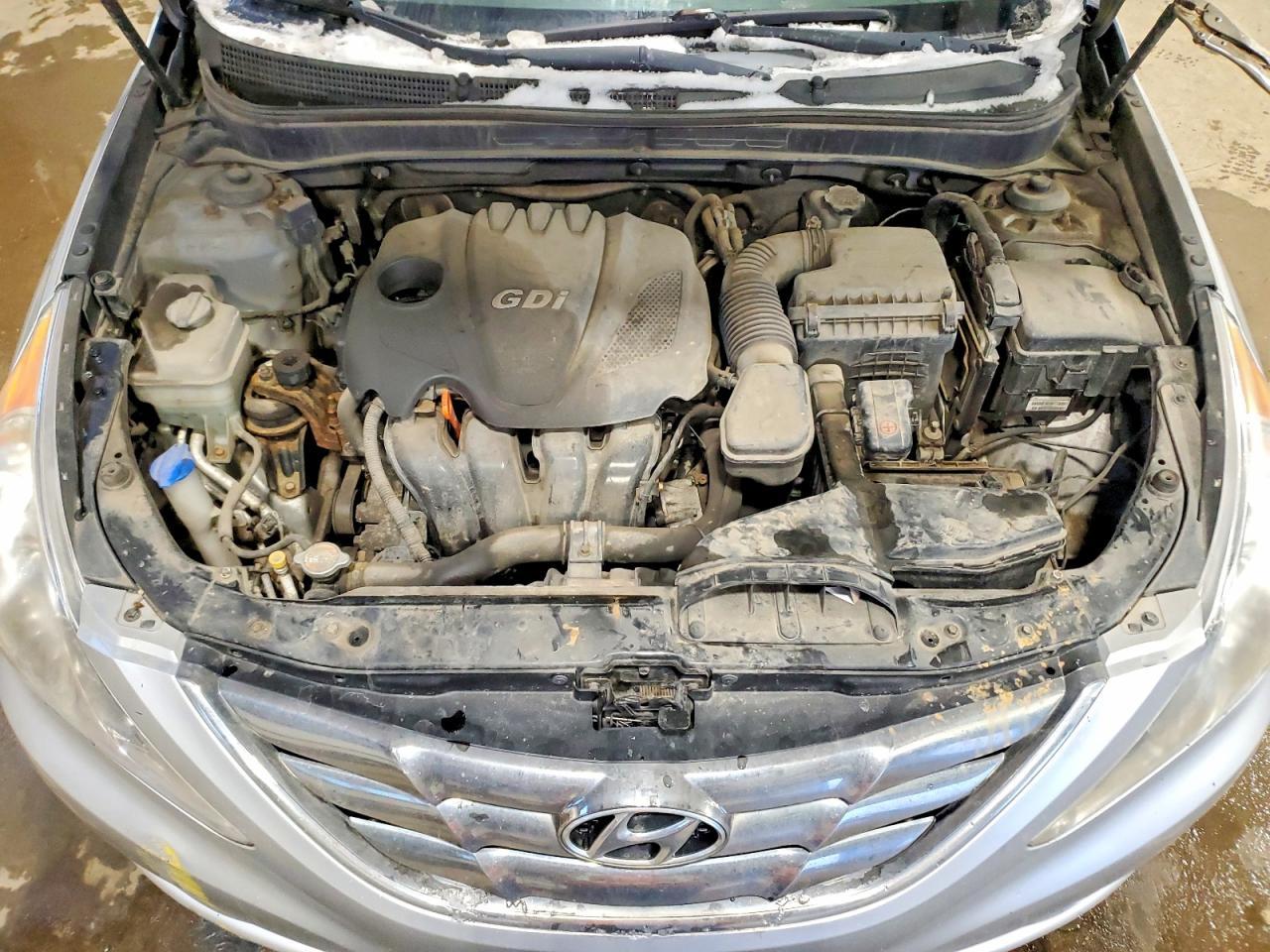 2011 HYUNDAI SONATA