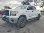 2011 TOYOTA TUNDRA