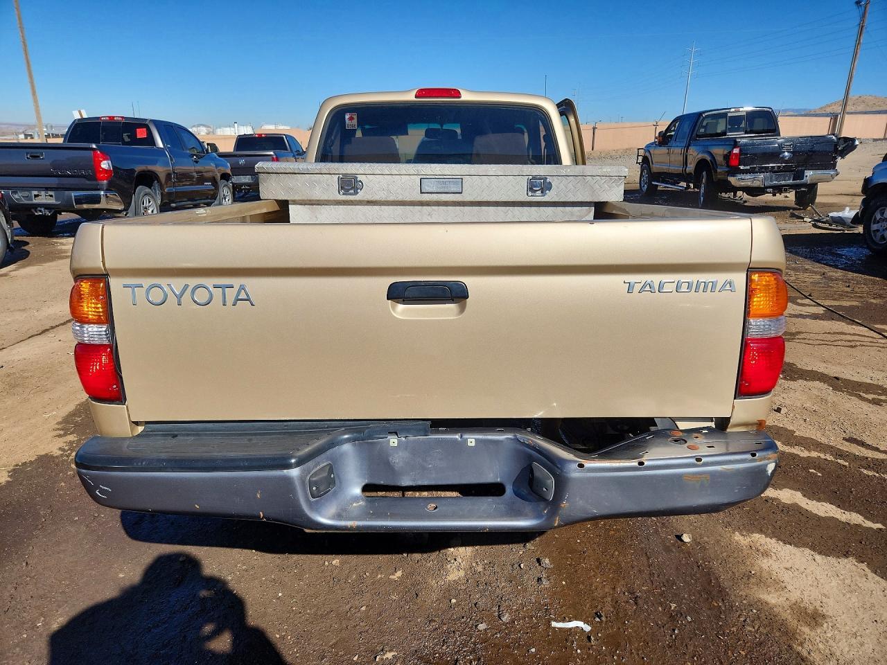 2002 TOYOTA TACOMA