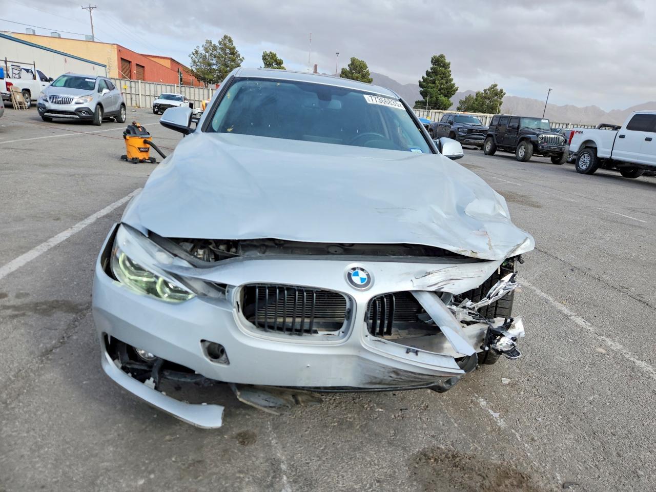 2018 BMW 3 SERIES