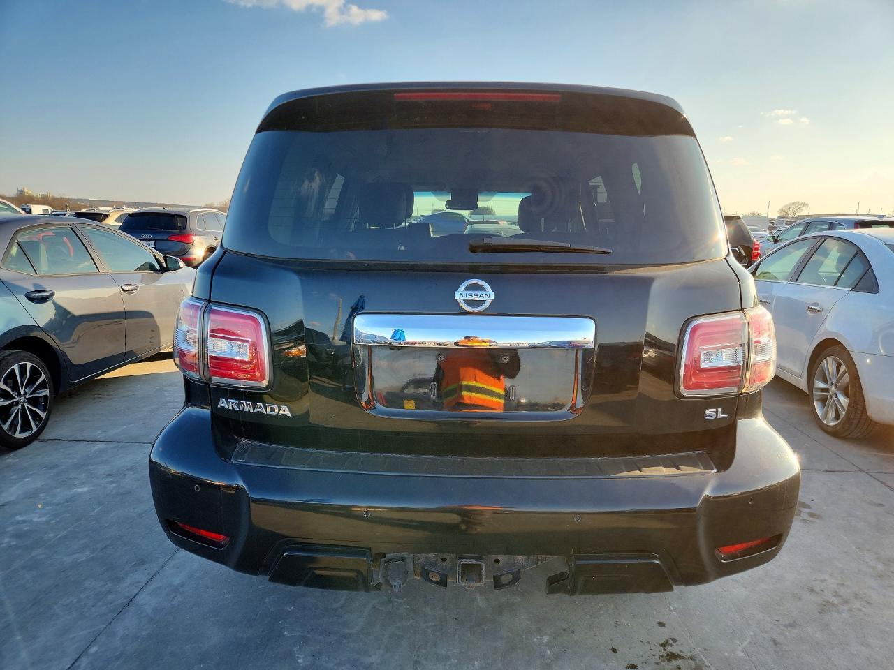2017 NISSAN Armada