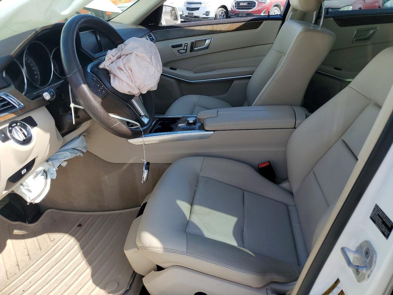 2014 MERCEDES-BENZ E-Class