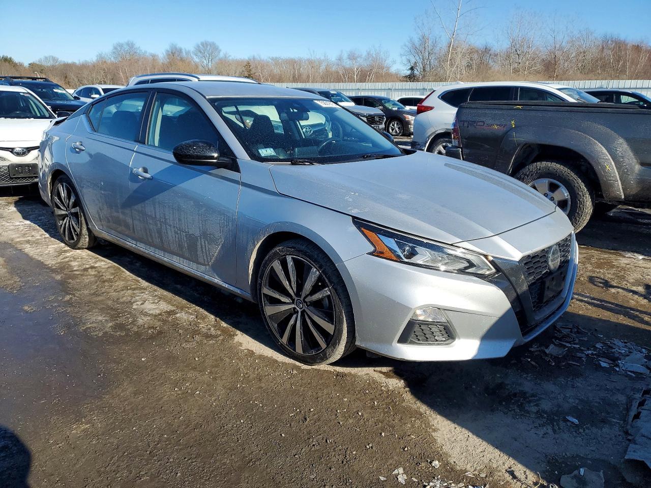 2022 NISSAN ALTIMA
